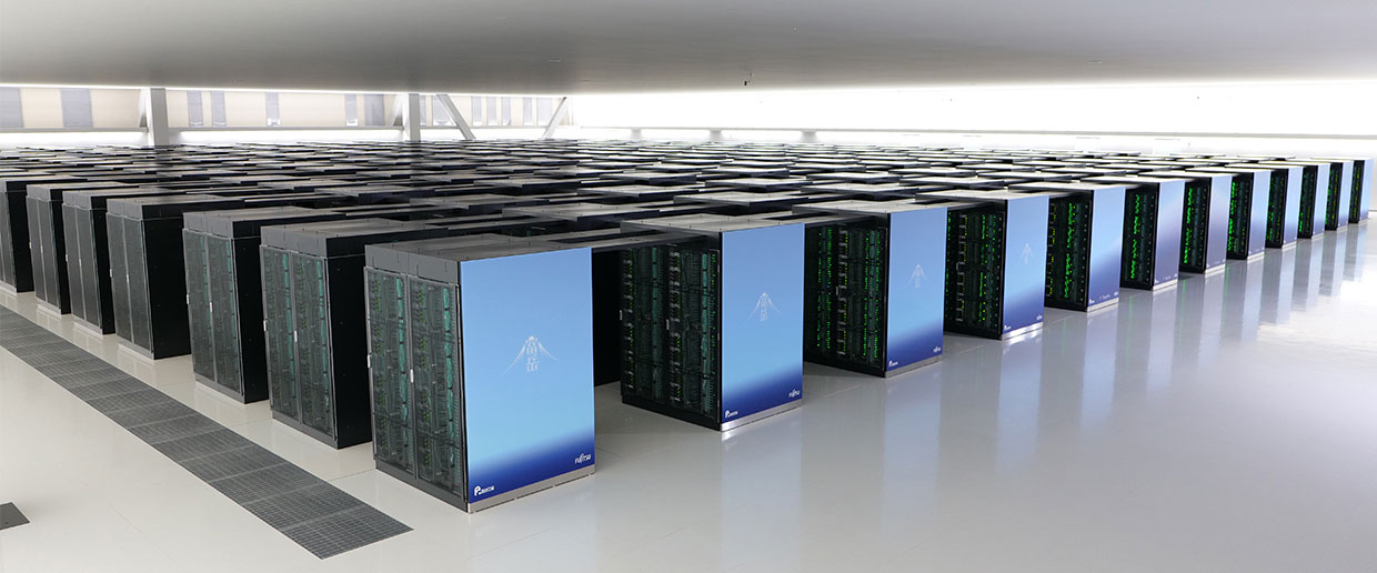 Supercomputador **Fugaku
Fonte:**https://spectrum.ieee.org/japans-fugaku-supercomputer-is-first-in-the-world-to-simultaneously-top-all-high-performance-benchmarks